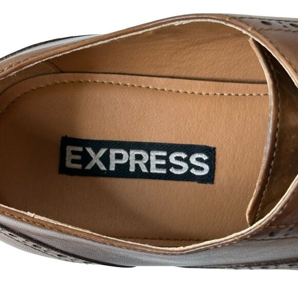 EXPRESS Tan Leather Wingtip Lace Up Oxford Worn Once Size 10 - Picture 5 of 16